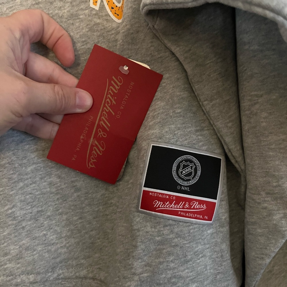 Mitchell & Ness Buffalo Sabres Gray Crewneck Sweater - Picture 2 of 6